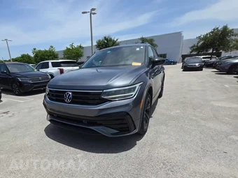 2023 Volkswagen Tiguan SE R-Line Black