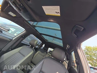 2023 Volkswagen Tiguan SE R-Line Black - miniatura 11