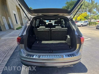 2023 Volkswagen Tiguan SE R-Line Black - miniatura 12