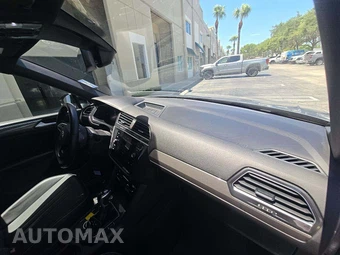 2023 Volkswagen Tiguan SE R-Line Black - miniatura 17