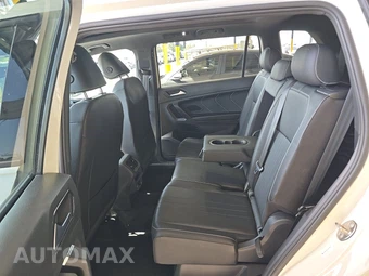 2023 Volkswagen Tiguan SE R-Line Black - miniatura 13