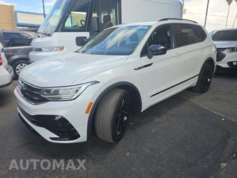 2023 Volkswagen Tiguan SE R-Line Black