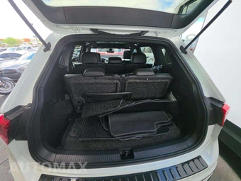 2023 Volkswagen Tiguan SE R-Line Black - miniatura 15