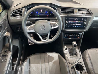 2023 Volkswagen Tiguan SE R-Line Black - miniatura 13