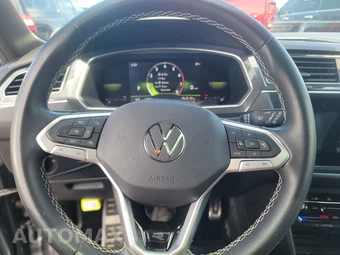 2023 Volkswagen Tiguan SE R-Line Black - miniatura 10