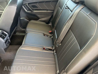 2023 Volkswagen Tiguan SE R-Line Black - miniatura 25