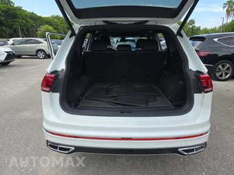2023 Volkswagen Tiguan SEL R-Line - miniatura 8