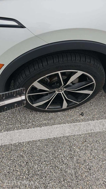2023 Volkswagen Tiguan SEL R-Line - miniatura 22