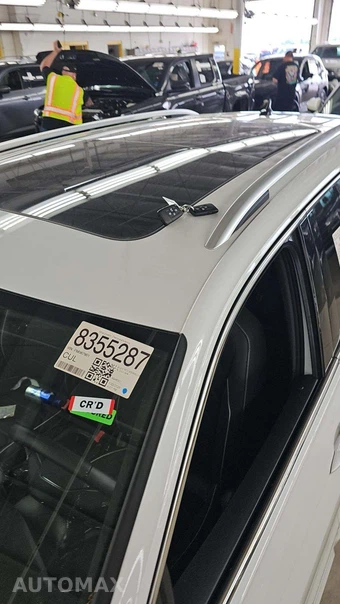 2023 Volkswagen Tiguan SEL R-Line - miniatura 17