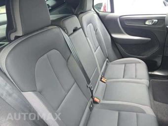 2023 Volvo C40 Recharge Core - miniatura 17