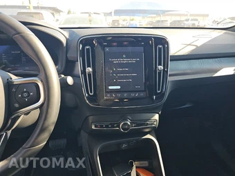 2023 Volvo C40 Recharge Core - miniatura 11