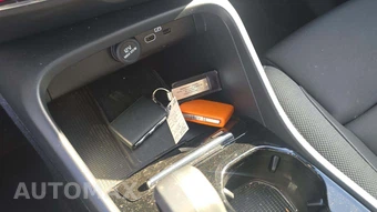 2023 Volvo C40 Recharge Core - miniatura 21