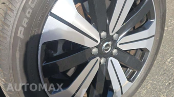 2023 Volvo C40 Recharge Core - miniatura 29
