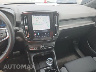 2023 Volvo C40 Recharge Core - miniatura 11