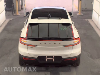 2023 Volvo C40 Recharge Core - miniatura 5