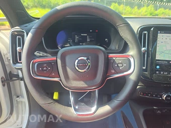 2023 Volvo C40 Recharge P8 Ultimate - miniatura 10