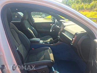2023 Volvo C40 Recharge P8 Ultimate - miniatura 8