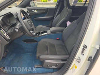 2023 Volvo C40 Recharge P8 Ultimate - miniatura 3
