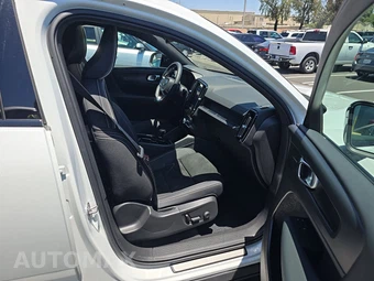 2023 Volvo C40 Recharge P8 Ultimate - miniatura 8