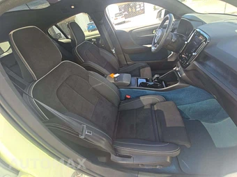 2023 Volvo C40 Recharge P8 Ultimate - miniatura 19