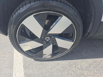 2023 Volvo C40 Recharge P8 Ultimate - miniatura 23