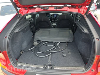 2023 Volvo C40 Recharge P8 Ultimate - miniatura 16