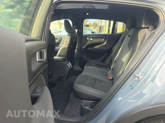 2023 Volvo C40 Recharge P8 Ultimate - miniatura 13