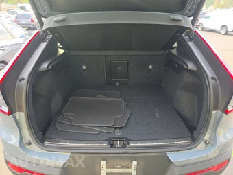 2023 Volvo C40 Recharge P8 Ultimate - miniatura 16