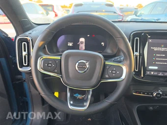 2023 Volvo C40 Recharge P8 Ultimate - miniatura 10