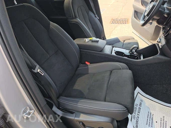 2023 Volvo C40 Recharge P8 Ultimate - miniatura 15