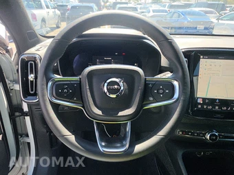 2023 Volvo C40 Recharge P8 Ultimate - miniatura 10