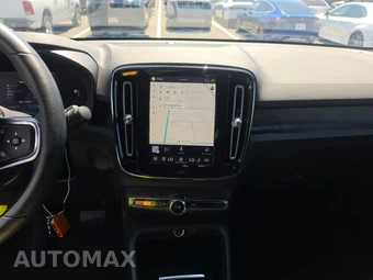 2023 Volvo C40 Recharge P8 Ultimate - miniatura 11