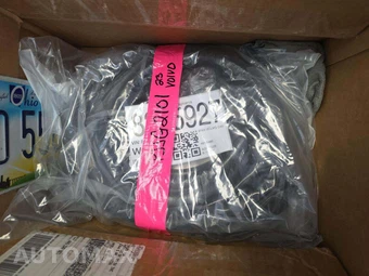 2023 Volvo C40 Recharge Plus - miniatura 12