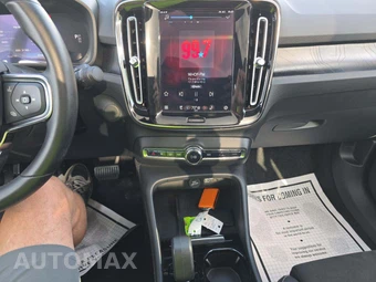 2023 Volvo C40 Recharge Plus - miniatura 7