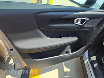 2023 Volvo C40 Recharge Plus - miniatura 9
