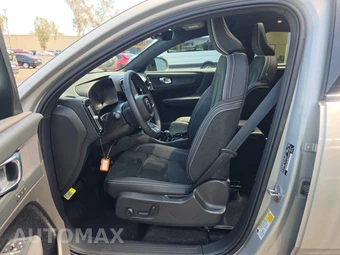 2023 Volvo C40 Recharge Plus - miniatura 7
