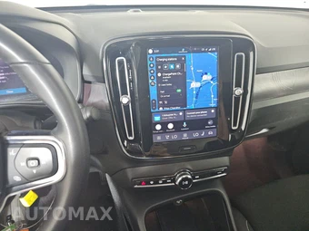 2023 Volvo C40 Recharge Plus - miniatura 11