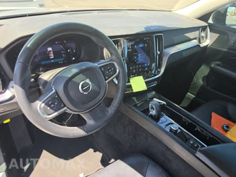 2023 Volvo S60 B5 Core Dark – miniatura 11