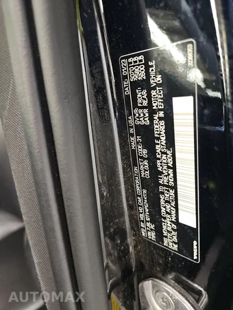 2023 Volvo S60 B5 Core Dark – miniatura 14