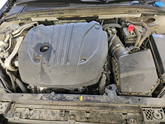 2023 Volvo S60 B5 Core Dark – miniatura 15