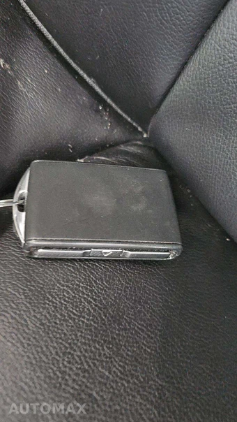 2023 Volvo S60 B5 Core Dark – miniatura 17