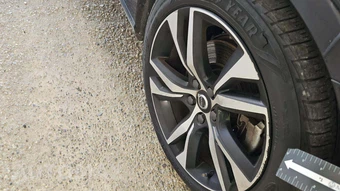 2023 Volvo S60 B5 Core Dark – miniatura 33