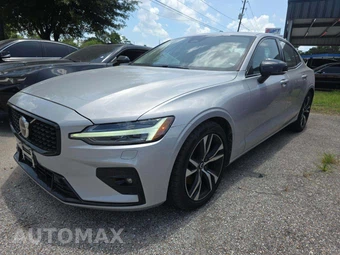 2023 Volvo S60 B5 Core Dark