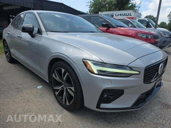 2023 Volvo S60 B5 Core Dark – miniatura 4