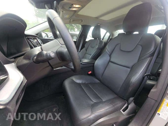 2023 Volvo S60 B5 Core Dark – miniatura 6
