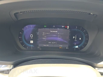 2023 Volvo S60 B5 Core Dark – miniatura 12