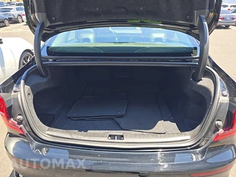 2023 Volvo S60 B5 Core Dark – miniatura 16