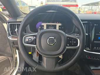 2023 Volvo S60 B5 Plus – miniatura 10
