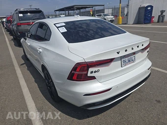 2023 Volvo S60 B5 Plus – miniatura 6