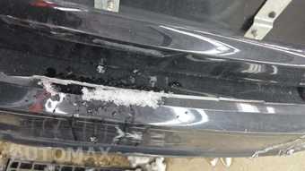 2023 Volvo S60 B5 Plus Black Edition – miniatura 22